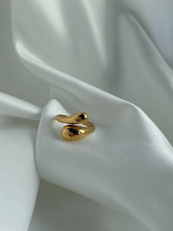 Ivy Ring