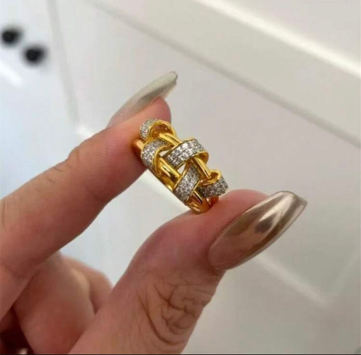 Lexi Ring